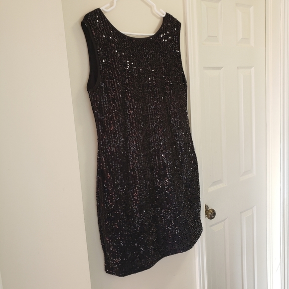 Suzy Shier Sequin Black Dress Size L - Picture 2 of 8